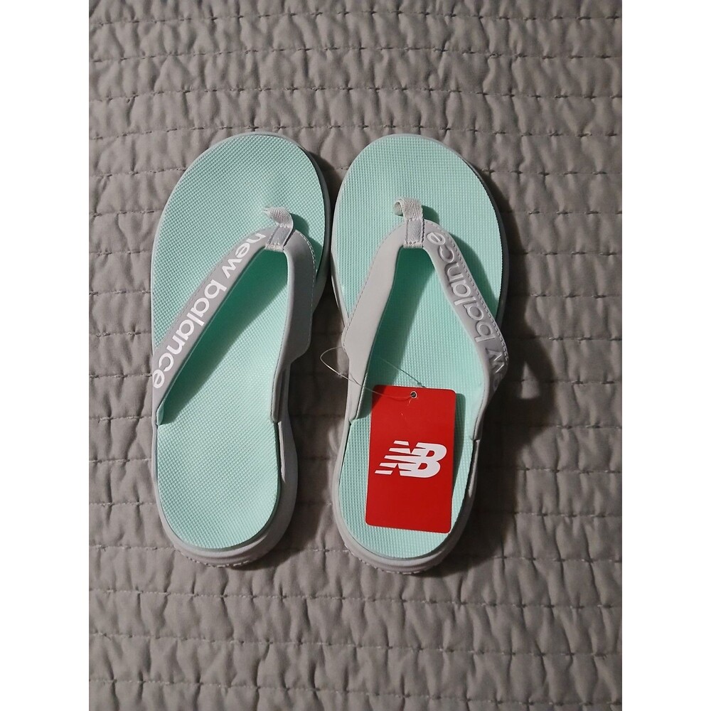 NWT New Balance Women's Turquoise Flip Flop Sandals Size 6 Style SWT 340A1